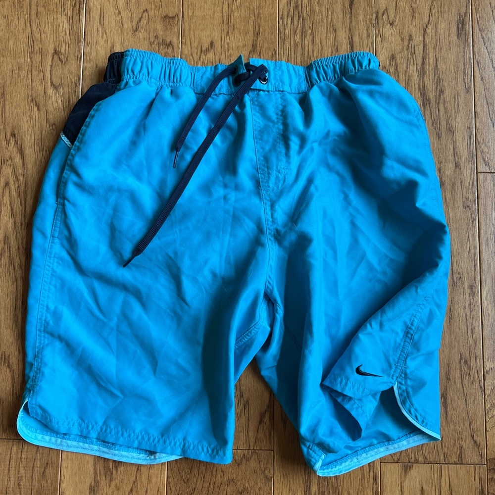 Nike swim trunks M